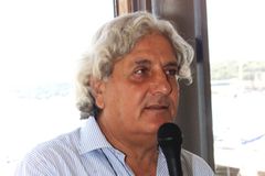 Πέθανε ο Πανίκος Χρυσοστόμου