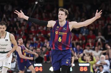 «Μέσα» ο Βέσελι, «έξω» ο Σατοράνσκι για την Μπαρτσελόνα