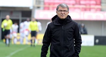 Σοκαρισμένη η Σερβία από το «διαζύγιο» του Λεμονή με την Ραντνίτσκι Νις – Τι αναφέρουν τα εκεί ΜΜΕ