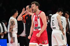 Μόνος πρώτος ο Ολυμπιακός - Η βαθμολογία της Euroleague και τα 2 ματς που απομένουν στους «ερυθρόλευκους»