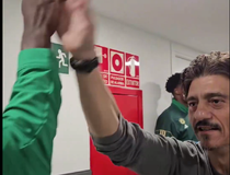 Ο Γιαννακόπουλος εμψύχωσε στα αποδυτήρια τους παίκτες του Παναθηναϊκού (vid)