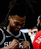 Νίκη των Σπερς κόντρα στους 76ers - Ανησυχία για Γουεμπανιάμα