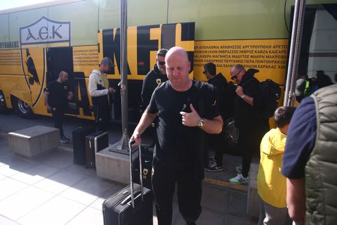 Αναχώρησε για Ισπανία η ΑΕΚ ενόψει της Ράγιο Βαγιεκάνο (vid)