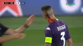 Οπαδοί της Γουέστ Χαμ πέταξαν ποτήρια και άνοιξαν το κεφάλι του Μπιράγκι! (vid)