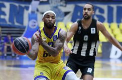 ΠΑΟΚ εναντίον Περιστερίου πράξη... δεύτερη στους μικρούς τελικούς της Basket League