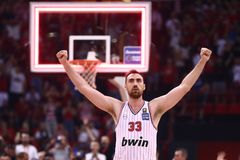 Νίκολα Μιλουτίνοφ: «Μεγάλη ένταση και πολλά συναισθήματα! Άλλη μία νίκη για να ολοκληρώσουμε το έργο μας» (vid)