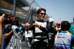 Ο Ράσελ δηλώνει πως τα συμβόλαια δεν σημαίνουν τίποτα στη Formula 1