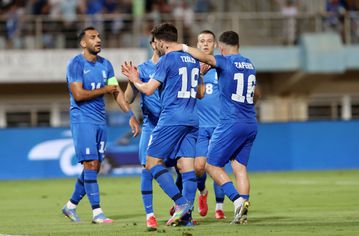 Πέταγε «φωτιές» η ομαδάρα του Γιοβάνοβιτς και φιλοδώρησε με τεσσάρα τη Σλοβακία