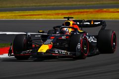 Ο Μαξ Φερστάπεν έδωσε και πάλι το στίγμα του στο Σίλβερστοουν