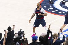 Τριπλό trade στο NBA και στους Χιτ ο Πάουελ