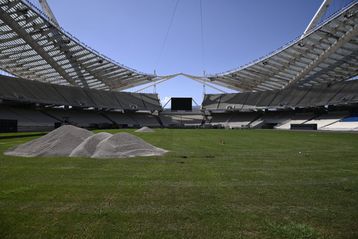 Ο Παναθηναϊκός με εντολή Αλαφούζου δημιουργεί χλοοτάπητα για Champions League στο ΟΑΚΑ (gallery)