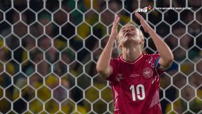 Αυστραλία - Δανία | Εντυπωσιακό σλάλομ της Χάρντερ, στην αγκαλιά της Άρνολντ το τελείωμά της