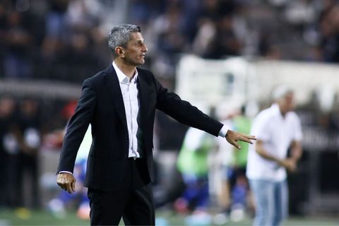 Λουτσέσκου: «Τώρα η πίεση είναι σε αυτούς...»