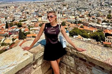 Η εντυπωσιακή ρεπόρτερ της Σαχτάρ, Ντάρια, στην Αθήνα ενόψει του αγώνα με τον Παναθηναϊκό (pics)