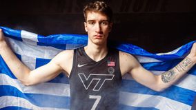 Εκπληκτικό κάρφωμα του Αβδάλα στην προπόνηση του Βιρτζίνια Τεκ (vid)