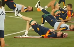 Τρομερά πράγματα στην εθνική Ισπανίας: Παίκτες και τερματοφύλακες προπονούνται χωρίς ποδοσφαιρικά παπούτσια και γάντια – Ο απίστευτος λόγος!