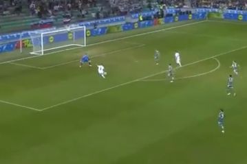 Ο Σπόραρ άνοιξε το σκορ για τη Σλοβενία απέναντι στη Βόρεια Ιρλανδία (vid)