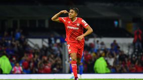 «Ο Παναθηναϊκός ενδιαφέρεται για τον Χουανπί Ντομίνγκεζ»