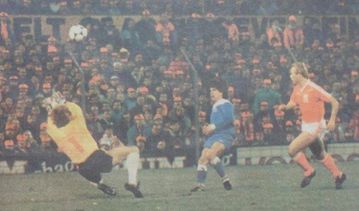 Ολλανδία - Ελλάδα 1-1 (1987): Όταν η Ευρώπη παραμιλούσε με την εμφάνιση της Εθνικής μας ομάδας!