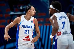 To EuroBasket των εκπλήξεων: Νέο θύμα η Γαλλία