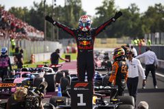 Ο Φερστάπεν κέρδισε τον ταχύτερο αγώνα στην ιστορία της Formula 1