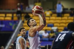 Τίτλοι τέλους για τον «χρυσό» Ολυμπιονίκη της Αθήνας, Κάρλος Ντελφίνο