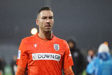 Ο Παβλένκα υπέστη μυϊκό τραυματισμό στον προσαγωγό