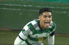 Αποθέωση για Πάλμα από τη Marca: «Μόνο ο Άρης κατάφερε να τον δει»