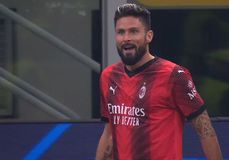 Ολική ανατροπή για τη Μίλαν κόντρα στην Παρί με φοβερό Ζιρού! (vid)