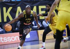 Ο Καμπενγκέλε επιστρέφει και φέρνει τη σκληράδα που έχει ανάγκη η ΑΕΚ