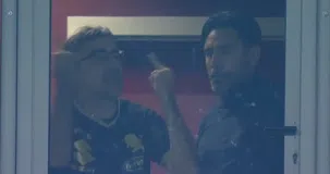 Χαμός με τον προπονητή της Τορίνο: Έδειξε το μεσαίο δάχτυλο στους οπαδούς της ομάδας του (vid)