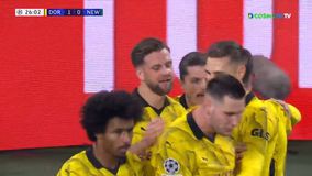 Φανταστική συνεργασία Σάμπιτζερ - Φίλκρουγκ για το 1-0 της Ντόρτμουντ (vid)