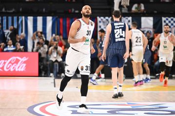 Σπουδαία νίκη για την Αρμάνι στην Πόλη, κόντρα στην Αναντολού Εφές μετά από δύο παρατάσεις!