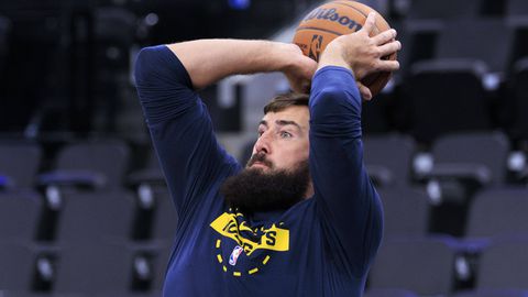 Αλλαγές στο συμβόλαιο του Βαλαντσιούνας με τους Νάγκετς