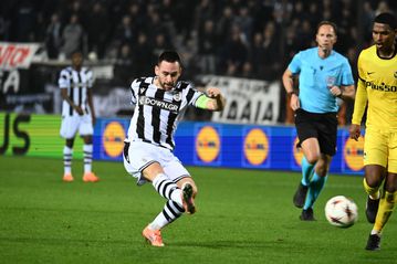 Ιστορική στιγμή για τον Ζίβκοβιτς στον ΠΑΟΚ: Το δώρο του Βιεϊρίνια και οι πανηγυρισμοί στα αποδυτήρια