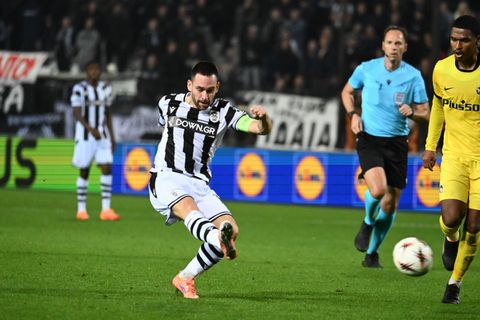 Ιστορική στιγμή για τον Ζίβκοβιτς στον ΠΑΟΚ: Το δώρο του Βιεϊρίνια και οι πανηγυρισμοί στα αποδυτήρια