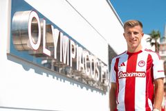 Ο Ολυμπιακός ανακοίνωσε την ανανέωση του Κοστίνια