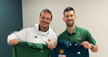 Ο Αταμάν τα είπε και φωτογραφήθηκε με τον Τζόκοβιτς (pics)