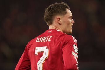 Ο πατέρας του Βιρτζ αποκαλύπτει στοιχεία για τη μετακίνηση στη Λίβερπουλ