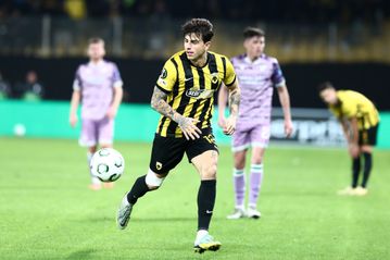 Ο Ρότα που ξεπέρασε τα όρια του και ο μέγας γρίφος του αντικαταστάτη του