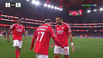 Ο Παυλίδης έδωσε την ασίστ στον Αρκτούρκογλου για το 1-0 της Μπενφίκα