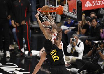 Σπουδαία νίκη για τους αποδεκατισμένους Ουόριορς στο Κλίβελαντ