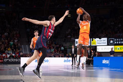 Ο Τέιλορ «ξέρανε» την Μπασκόνια στο φινάλε και χάρισε τη νίκη στη Βαλένθια