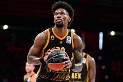 Θεριό ανήμερο ο Κρις Σίλβα: Η εντυπωσιακή εμφάνιση κόντρα στον Ολυμπιακό (vid)