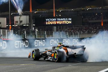 Ο Νόρις πανηγύρισε τον παγκόσμιο τίτλο με «donuts» (vid)