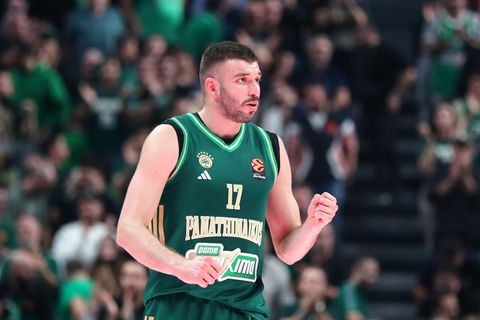 Ποιο ρεκόρ του Ντόμινικ Γουίλκινς ισοφάρισε ο Ρογκαβόπουλος