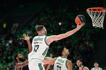 Ο Παναθηναϊκός «σκόρπισε» τον Πανιώνιο με ιστορικό Ρογκαβόπουλο