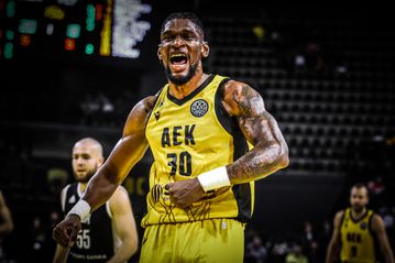 Το προφίλ του Κρις Σίλβα: Ο Ναν, ο Ομπαμεγιάνγκ, το συμβόλαιο και το buy-out