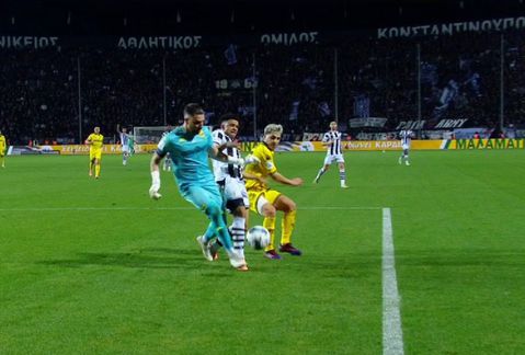 Το σχόλιο του Κουτσιαύτη για τις φάσεις του ΠΑΟΚ - Άρης και το πέναλτι του Ζαρουρί