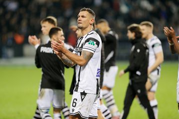 Ο Λόβρεν απάντησε στον Ρόουζ: «Ποιος είπε ότι θα σήκωναν τη σημαία στο γήπεδό μας;» (pic)